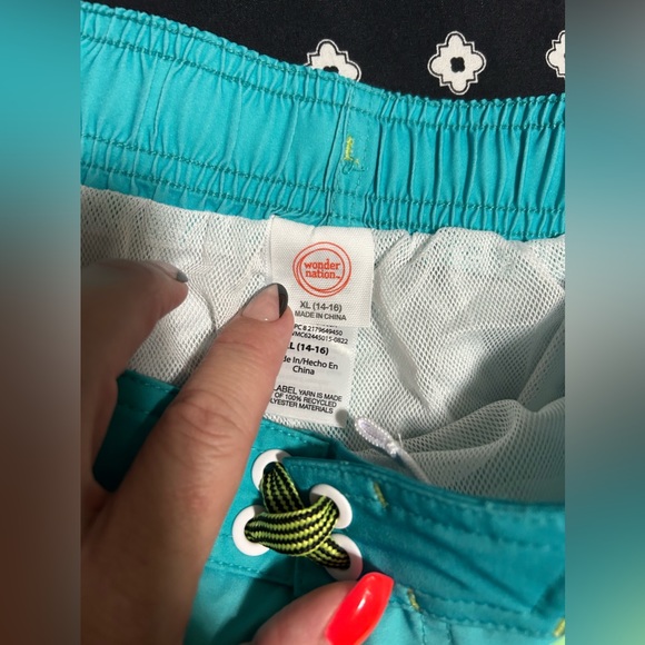 NWT- Kids Wonder Nation blue/black Swim Trunks w/ liner&pockets-size 14/16 - Picture 6 of 7